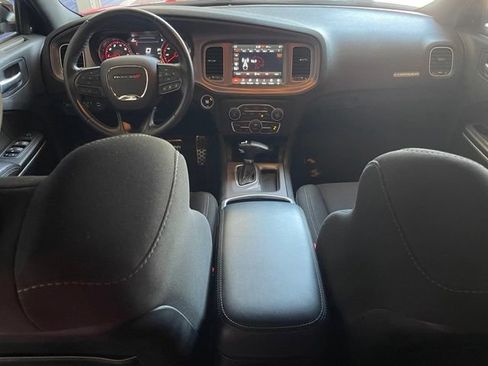 Used 2023 Dodge Charger GT w/ Technology Group RWD image 11