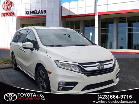 Used 2019 Honda Odyssey Touring image 1