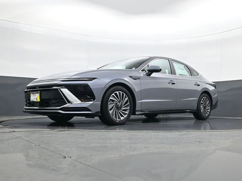 New 2026 Hyundai Sonata Limited image 21