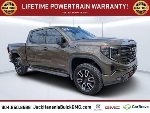 Used 2024 GMC Sierra 1500 AT4 w/ Technology Package AWD/4WD image 1