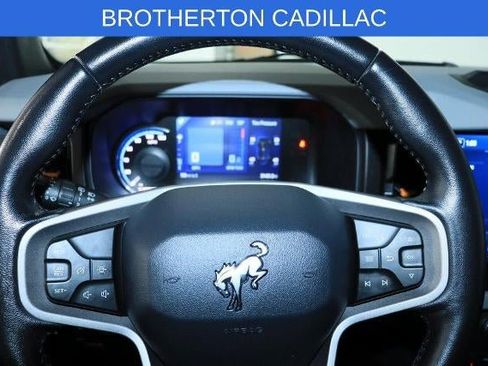 Used 2022 Ford Bronco Badlands w/ Sasquatch Package image 17