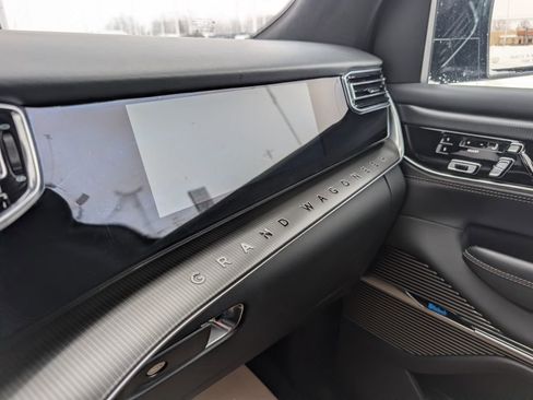 Used 2024 Jeep Grand Wagoneer L Series II w/ Quick Order Packagew 28T image 47