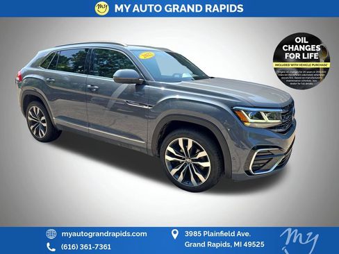 Used 2022 Volkswagen Atlas Cross Sport SEL Premium R-Line AWD/4WD image 1