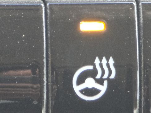 Used 2024 RAM ProMaster 3500 w/ Delivery Van Package image 11