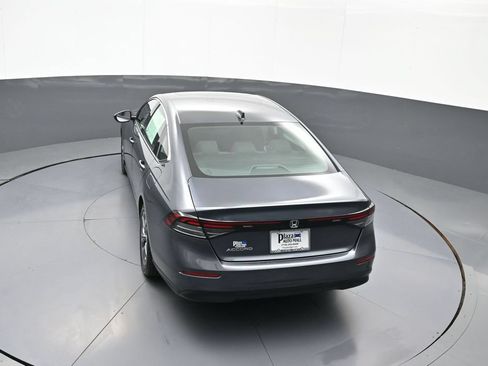 Certified 2023 Honda Accord EX image 39