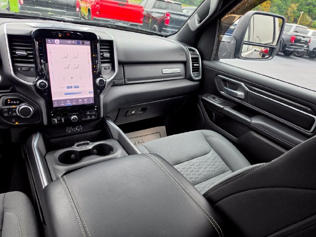 Used 2025 RAM 1500 Big Horn AWD/4WD image 13