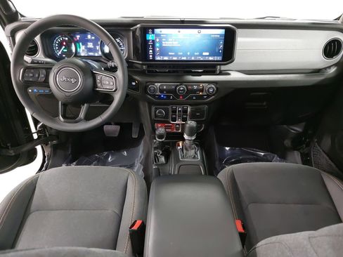 Used 2025 Jeep Wrangler Unlimited Sport S 4xe AWD/4WD image 9