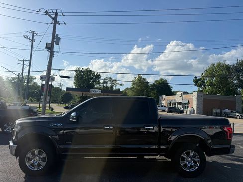 Used 2015 Ford F150 Lariat w/ Equipment Group 502A Luxury AWD/4WD image 2