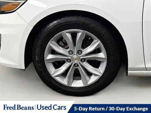 Used 2024 Chevrolet Malibu LT image 32