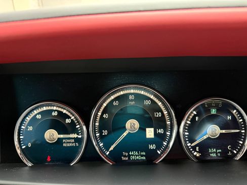 Used 2020 Rolls-Royce Cullinan image 39