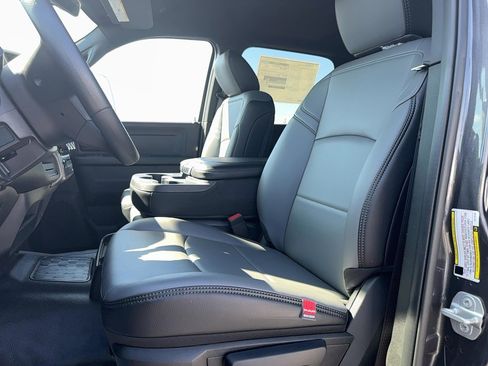 New 2026 RAM 3500 Tradesman w/ Chrome Appearance Group image 20