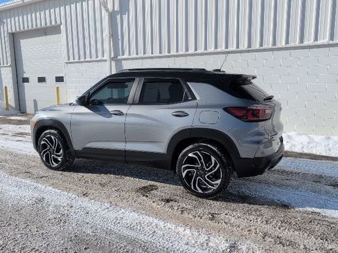 Certified 2024 Chevrolet TrailBlazer RS w/ Convenience Package image 4