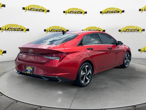 Used 2021 Hyundai Elantra Limited image 5