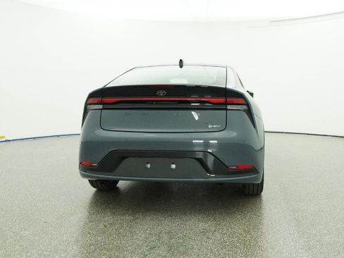 New 2026 Toyota Prius Limited image 17