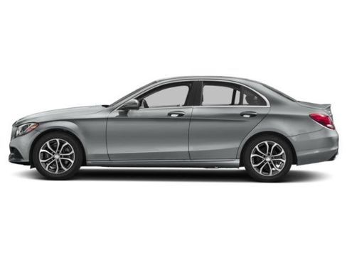 Used 2015 Mercedes-Benz C 300 4MATIC Sedan image 3