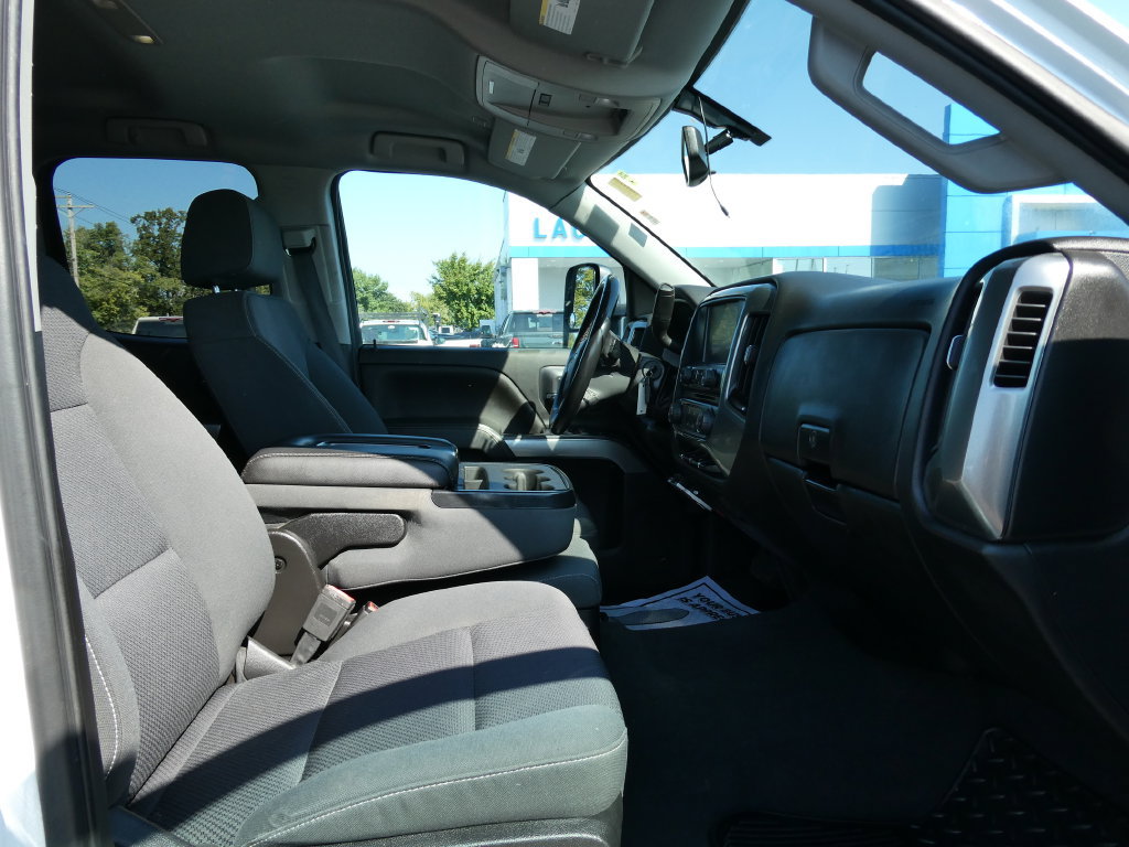 Used 2019 Chevrolet Silverado 1500 LT AWD/4WD image 14