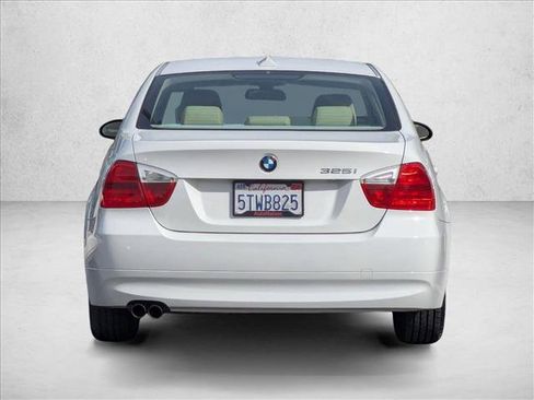 Used 2006 BMW 325i Sedan image 7