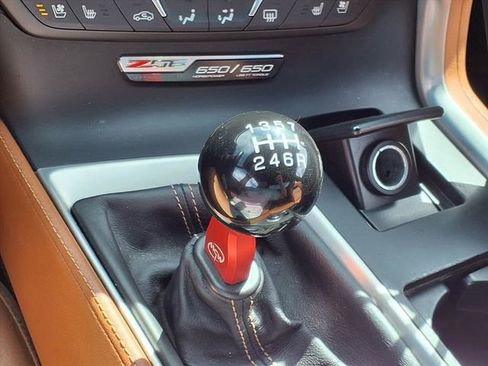 Used 2016 Chevrolet Corvette Z06 w/ 2LZ Preferred Equipment Group image 13