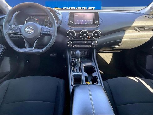 Used 2024 Nissan Sentra S image 7