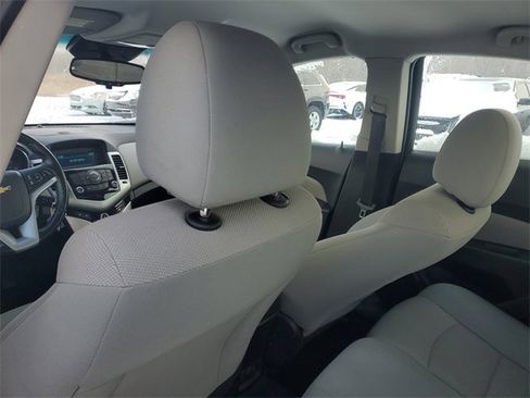 Certified 2014 Chevrolet Cruze LT image 9