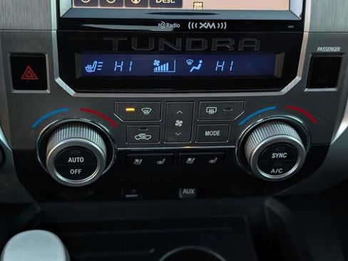 Used 2015 Toyota Tundra Platinum image 25