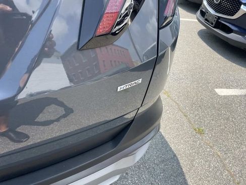 Certified 2025 Hyundai Tucson SEL AWD/4WD image 6
