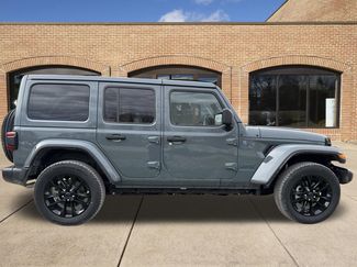 Used 2025 Jeep Wrangler Sahara w/ Safety Group video 2