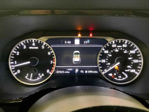 Used 2022 Nissan Pathfinder SL w/ SL Black Package image 48