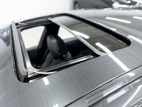 Used 2025 BMW 530i xDrive image 42