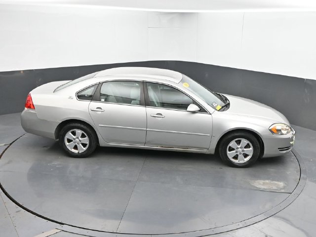 Used 2008 Chevrolet Impala LT FWD image 29