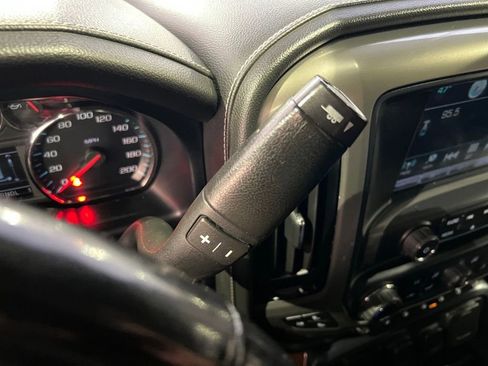 Used 2019 Chevrolet Silverado 3500 High Country image 38