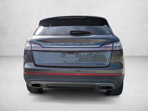 Used 2020 Lincoln Nautilus Reserve w/ Equipment Group 201A image 6