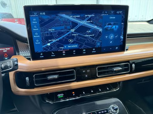 Used 2022 Lincoln Nautilus Black Label image 19