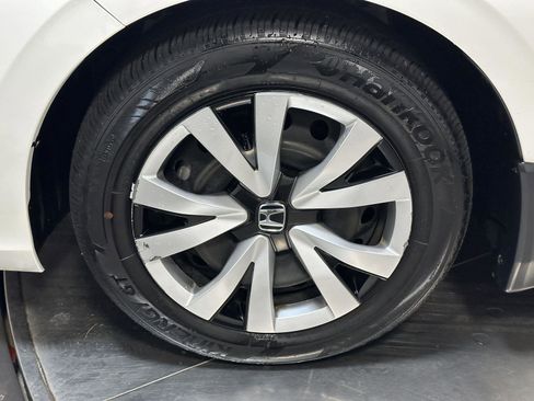 Certified 2024 Honda Civic LX image 18