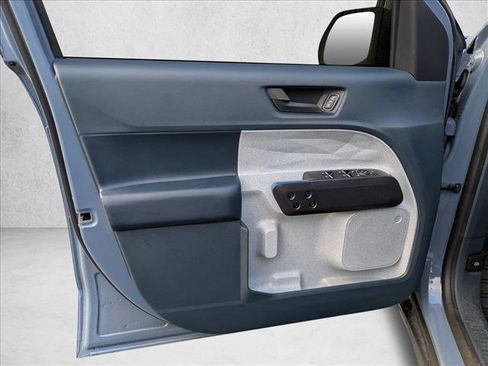 Used 2025 Ford Maverick XLT w/ XLT Luxury Package image 13