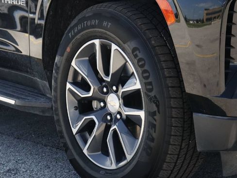 Used 2021 Chevrolet Tahoe LT w/ LT Signature Plus Package RWD image 4