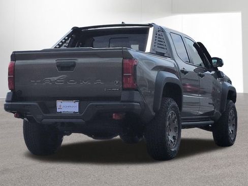 New 2026 Toyota Tacoma 4x4 Double Cab Hybrid image 5