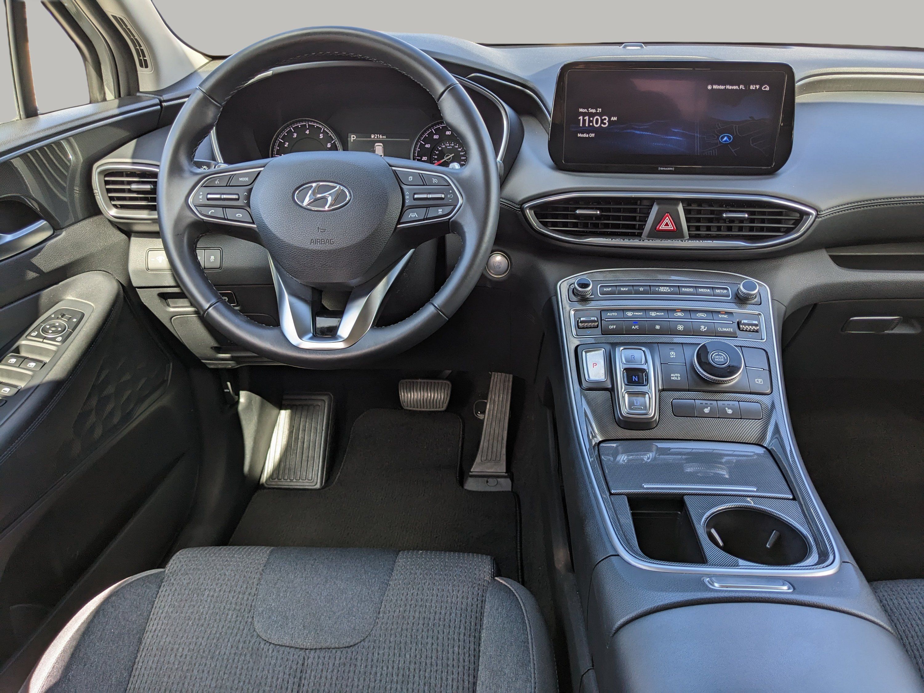 Used 2023 Hyundai Santa Fe SEL FWD image 14