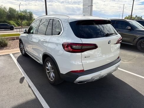 Certified 2022 BMW X5 sDrive40i w/ Premium Package RWD image 4