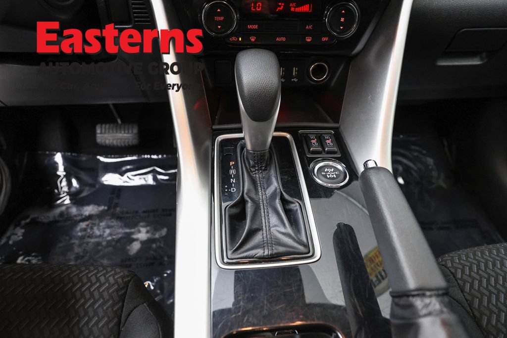 Used 2024 Mitsubishi Eclipse Cross AWD image 14