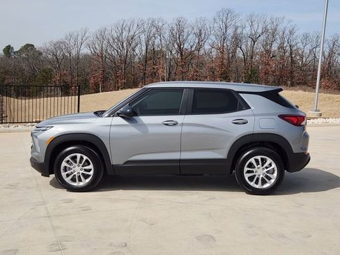 New 2026 Chevrolet TrailBlazer LS w/ LS Convenience Package FWD image 4