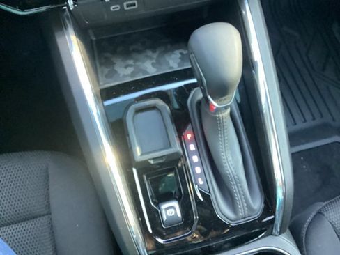 New 2025 GMC Canyon Elevation w/ Convenience Package image 19