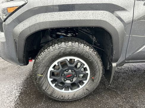 New 2026 Toyota Tacoma TRD Off-Road image 28