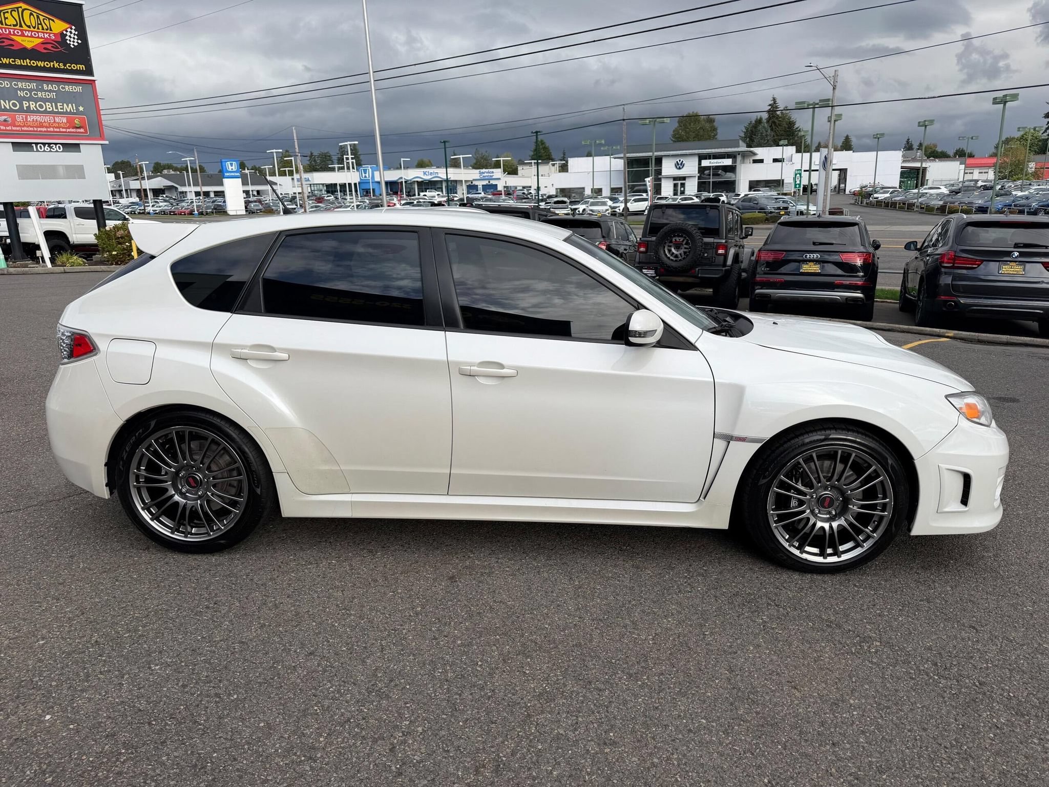 Used 2013 Subaru Impreza WRX STI AWD/4WD image 8