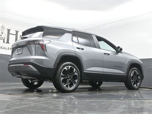 New 2026 Chevrolet Equinox LT w/ Convenience Package II image 11