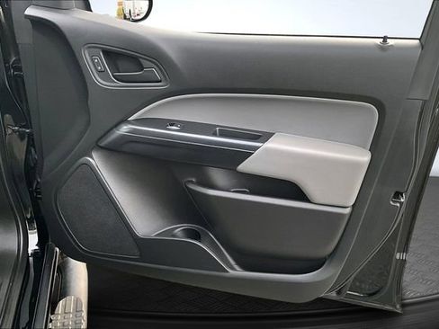 Used 2022 GMC Canyon Elevation Standard w/ Convenience Package image 27