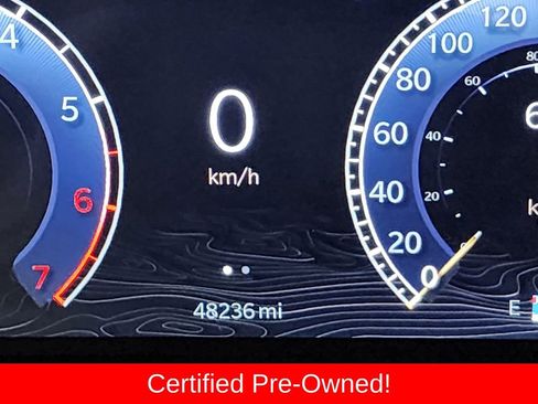 Certified 2024 Jeep Wagoneer Series II w/ Flexible Seating Group image 16