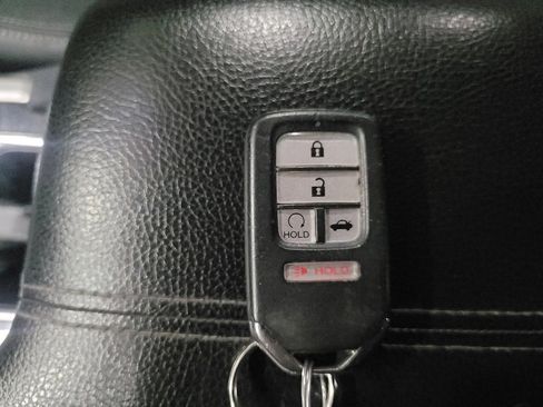 Used 2017 Honda Accord EX-L image 32