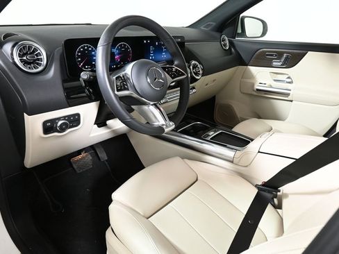 Certified 2026 Mercedes-Benz GLA 250 GLA 250 image 14