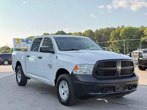Used 2019 RAM 1500 Tradesman w/ Popular Equipment Group AWD/4WD image 7